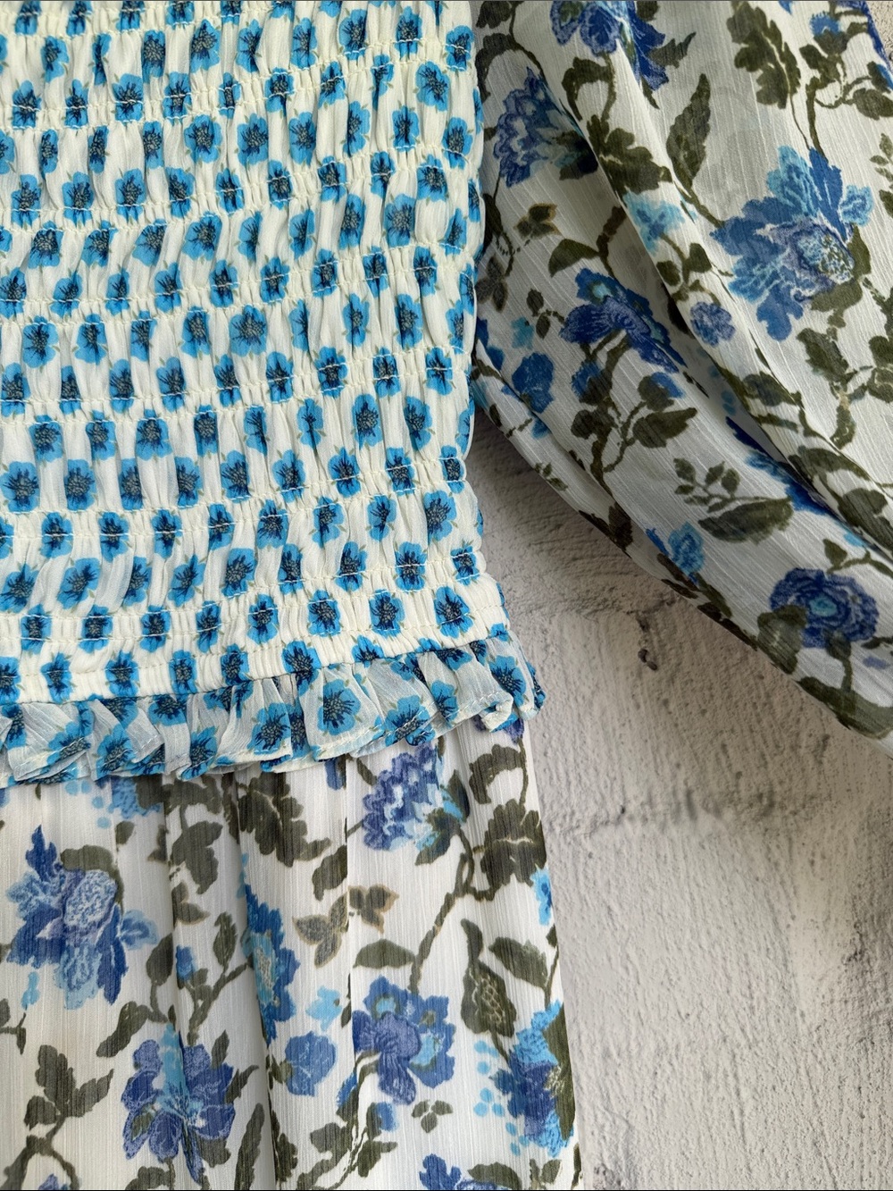 Taylor Tie-Back Maxi Dress in Mixed Blue Floral Prints Size 2 - Picture 6 of 15